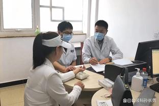 博列洛：孔蒂手下训练累吐了 但比赛会回馈你 他是一位大师！